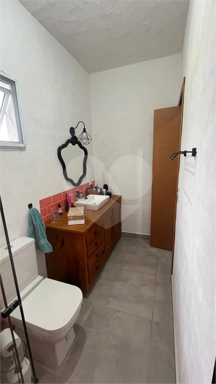 Casa em condomínio fechado em Atibaia