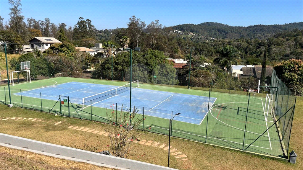 Casa em condomínio fechado em Atibaia