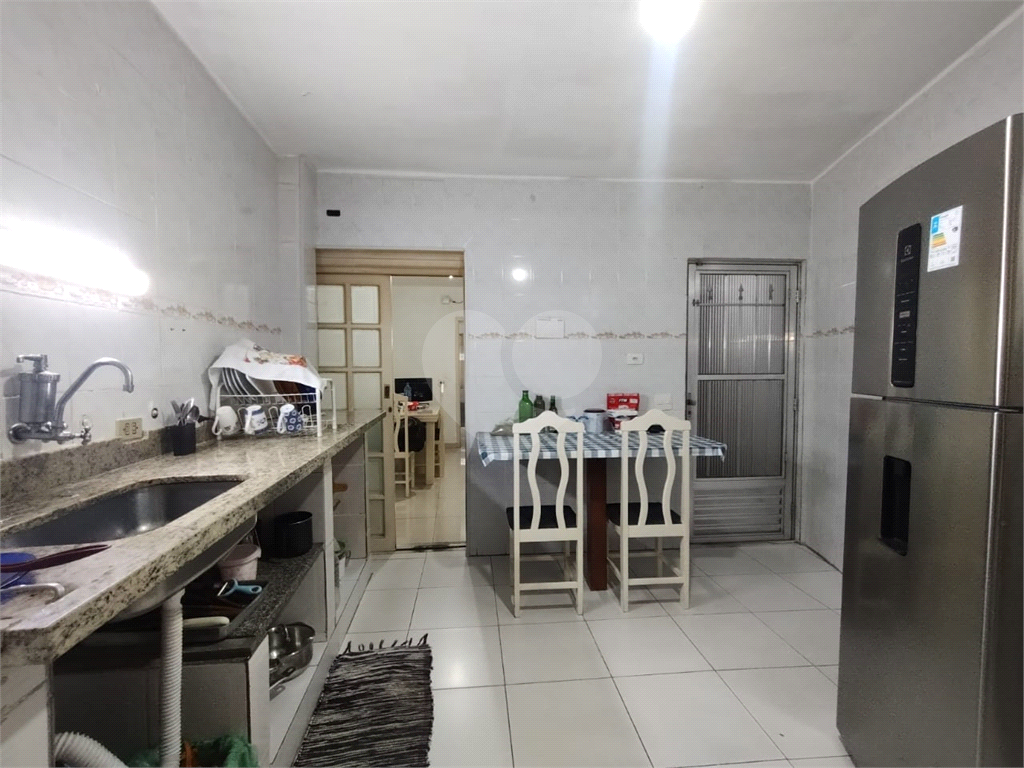 SOBRADO em PARQUE EDU CHAVES