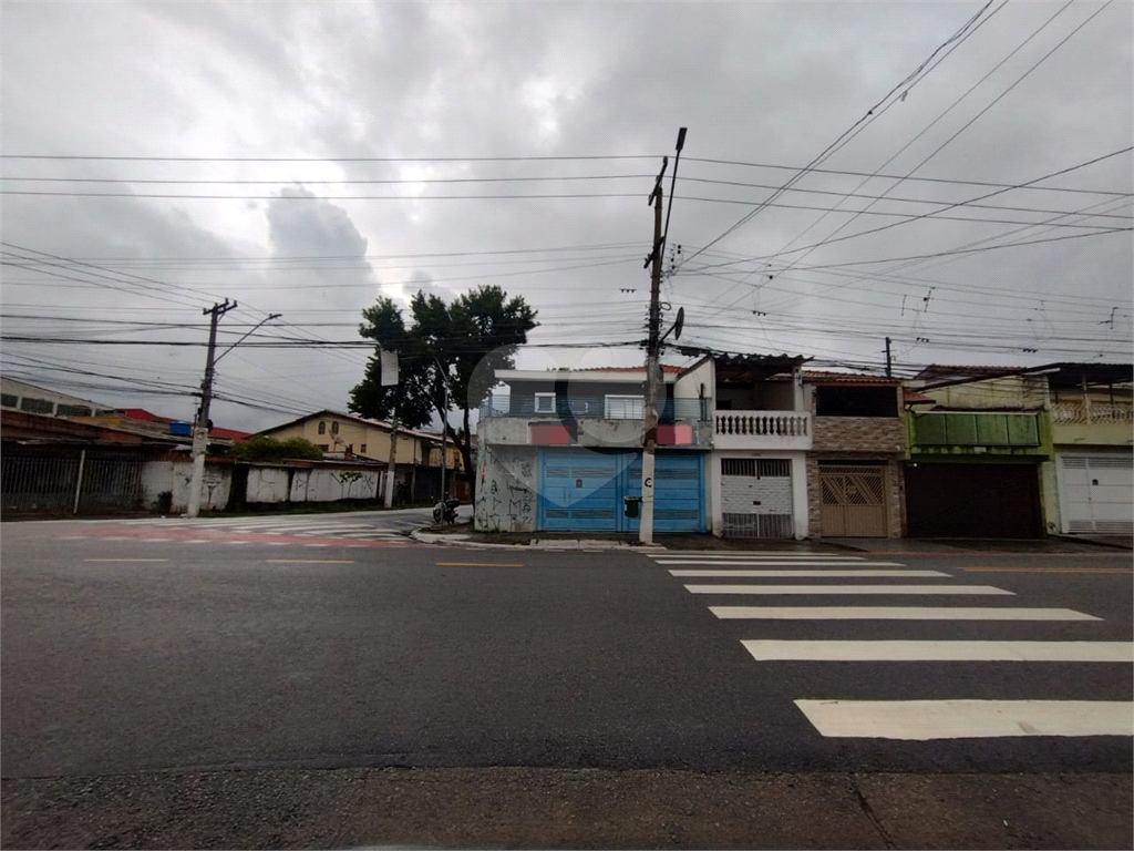 SOBRADO em PARQUE EDU CHAVES