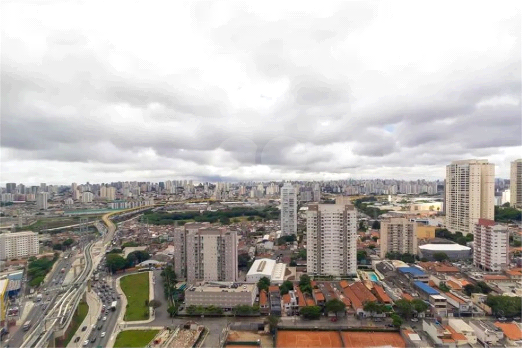 Apartamento com varanda gourmet à venda na Vila Prudente, a 400m da Estação Vila Prudente