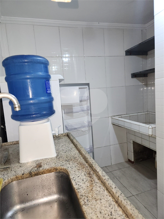 Casa Comercial no bairro  Vila Mazzei, Pronta para Impulsionar o Seu Negócio