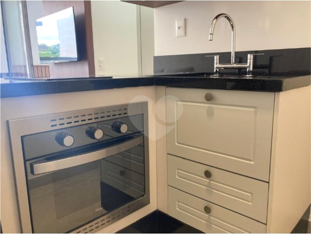 Apartamento com 1 dormitório ao lado da Oscar Freire.