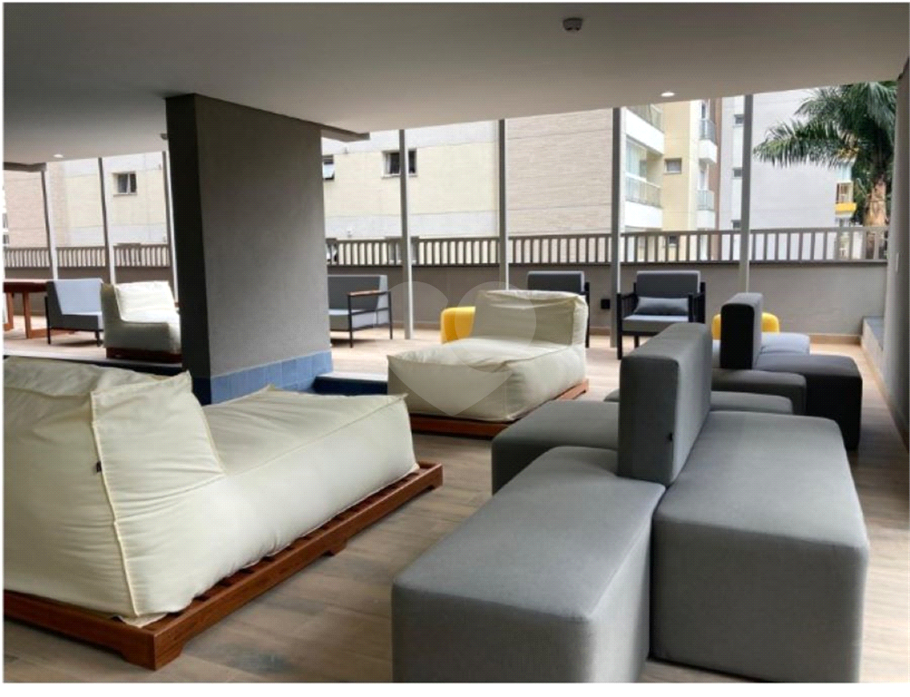 Apartamento com 1 dormitório ao lado da Oscar Freire.