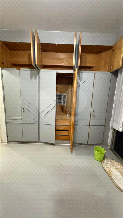 APARTAMENTO em HIGIENÓPOLIS