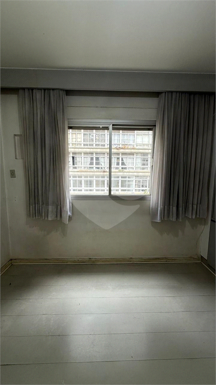 APARTAMENTO em HIGIENÓPOLIS