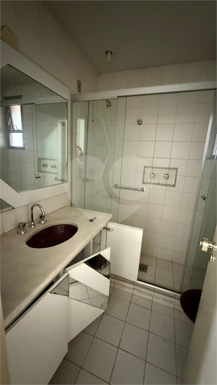 APARTAMENTO em HIGIENÓPOLIS