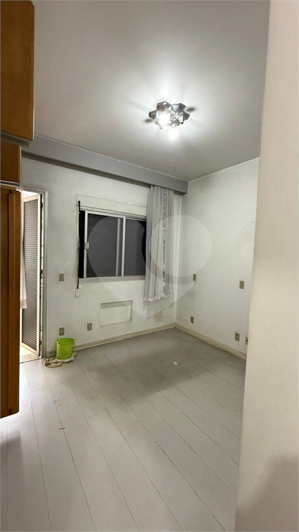 APARTAMENTO em HIGIENÓPOLIS