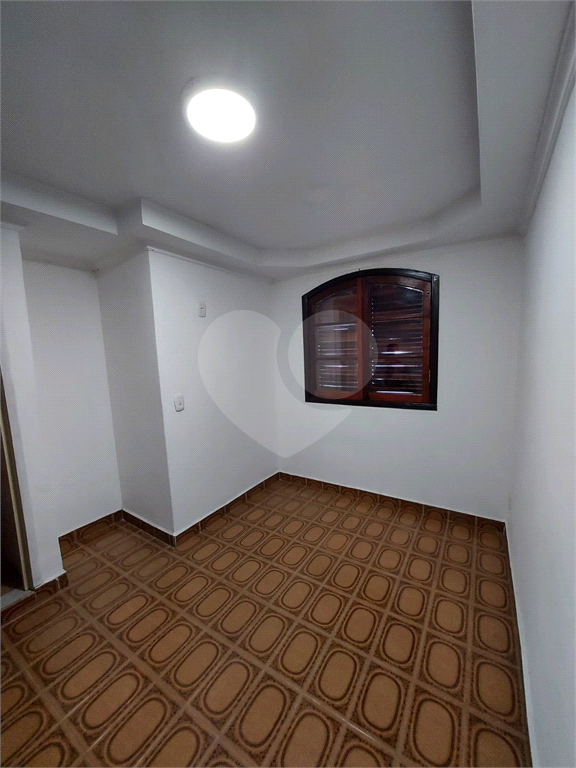 Sobrado de 307m² com 5 quartos em Jaçanã