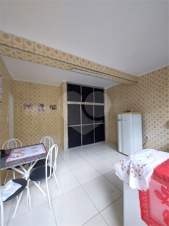 Sobrado de 307m² com 5 quartos em Jaçanã