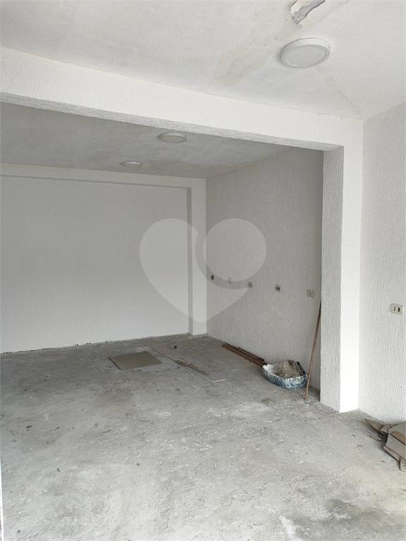 Sobrado de 307m² com 5 quartos em Jaçanã