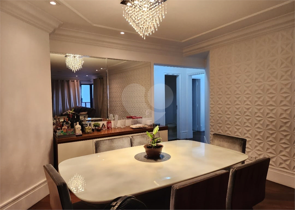 APARTAMENTO em TUCURUVI