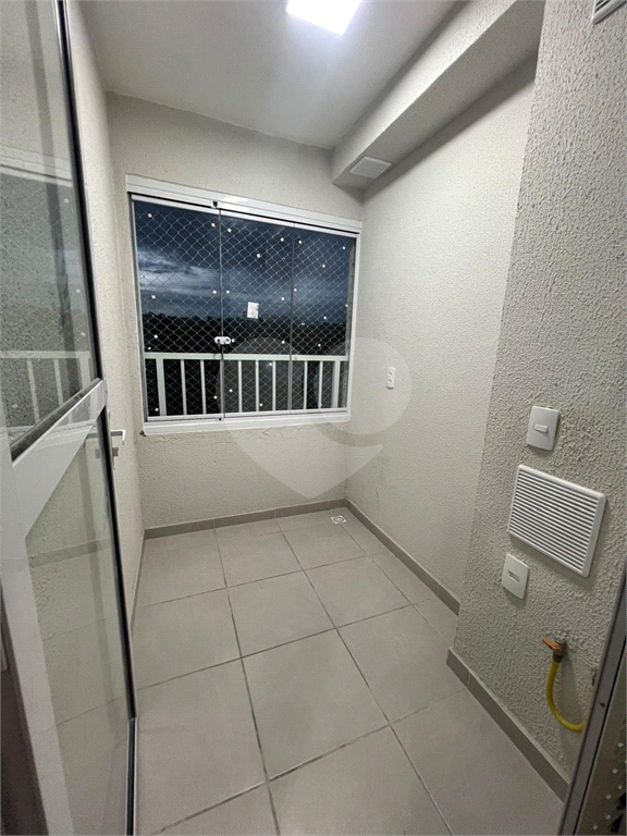 APARTAMENTO À VENDA -  JARAGUÁ-SP