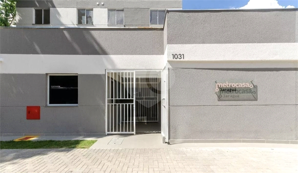 APARTAMENTO À VENDA -  JARAGUÁ-SP