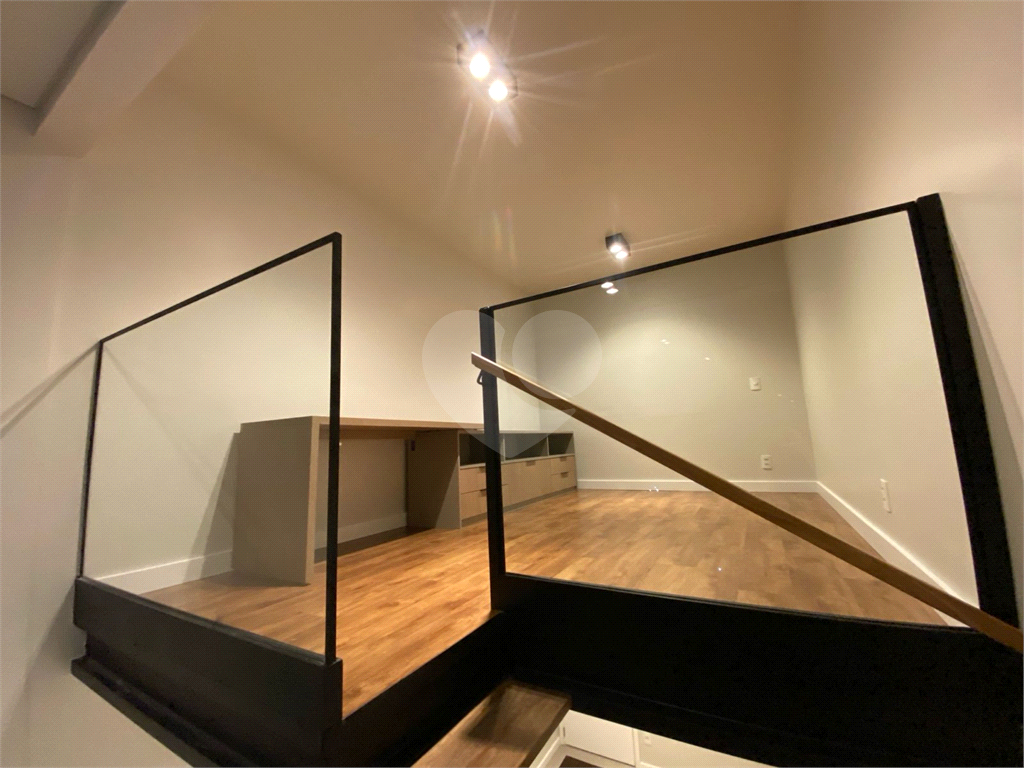 APARTAMENTO em VILA OLÍMPIA