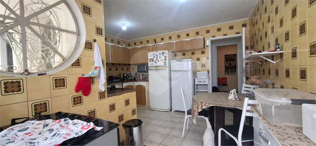 Casa, 3 quartos, 200 m² - Foto 14