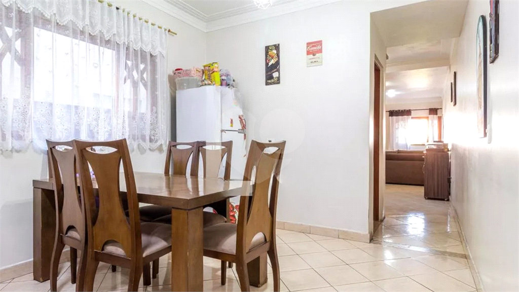 Sobrado Espaçoso à Venda em Guarulhos – 250m², Conforto e Excelente Localização