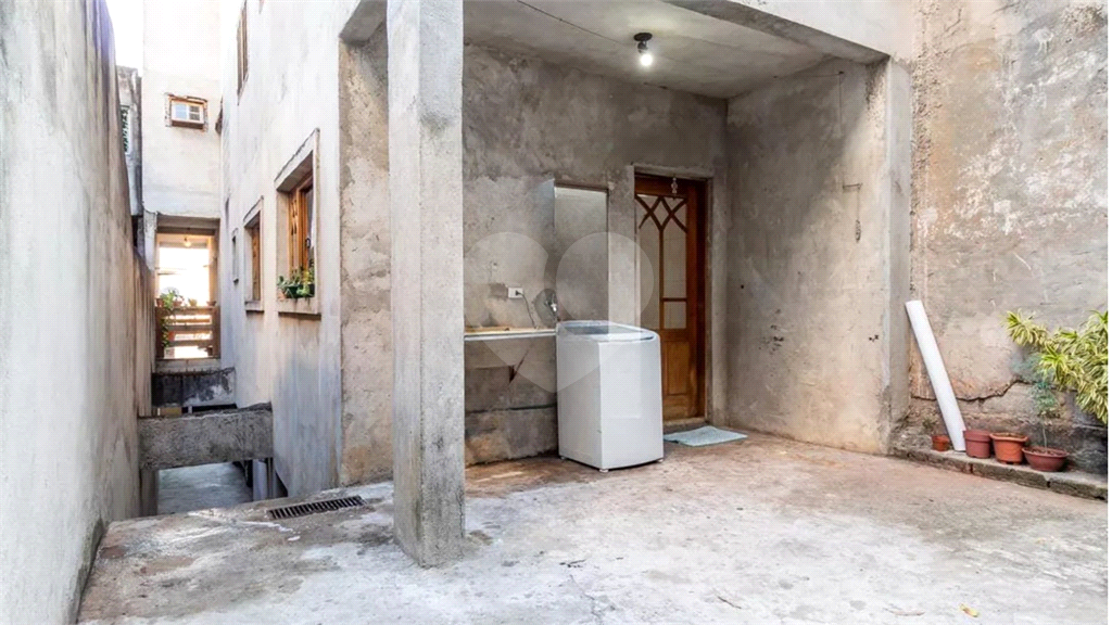 Sobrado Espaçoso à Venda em Guarulhos – 250m², Conforto e Excelente Localização