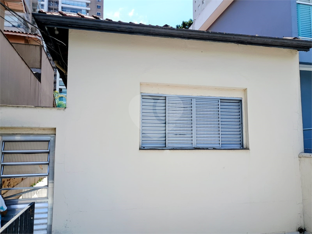 Casa próxima a Avenida Braz Leme