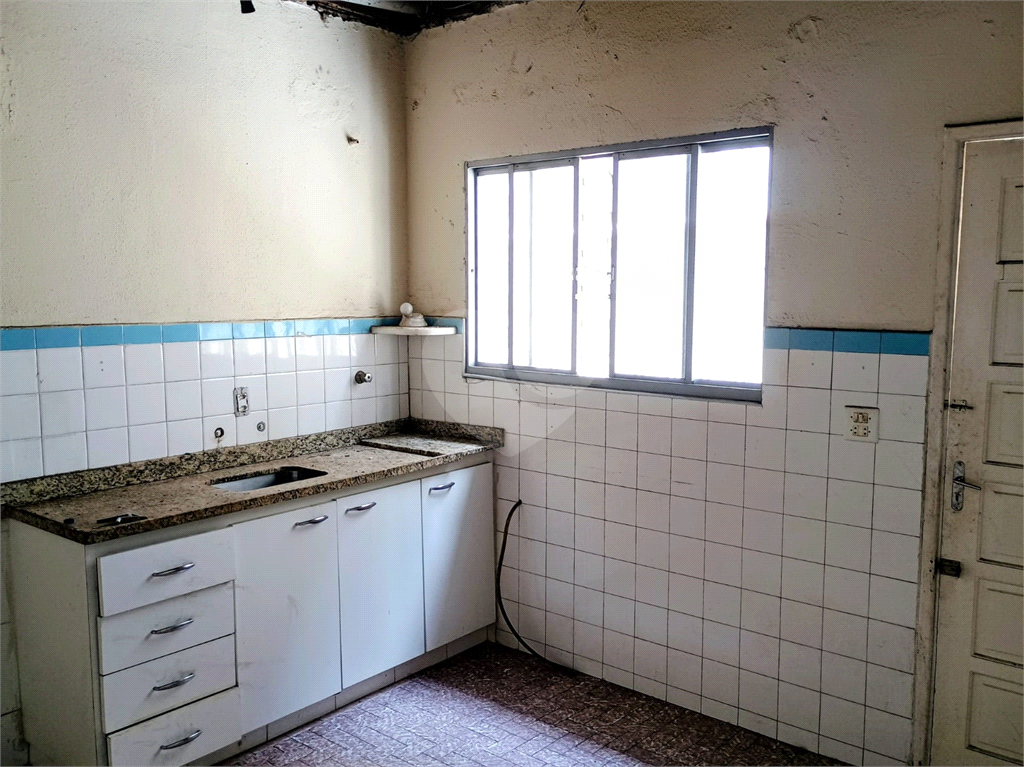 Casa próxima a Avenida Braz Leme