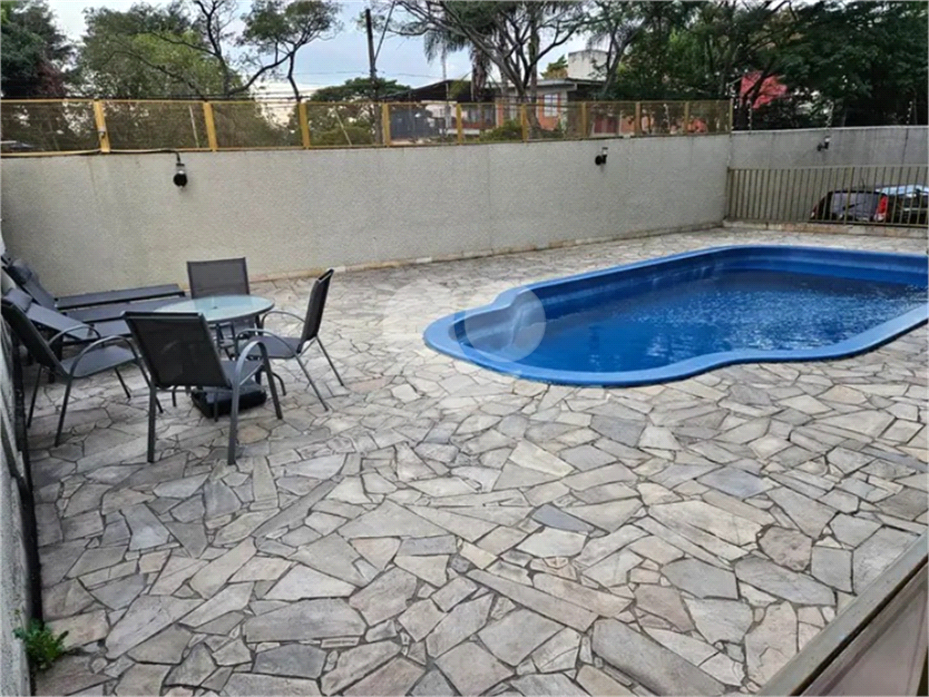 APARTAMENTO PARQUE NOVO MUNDO