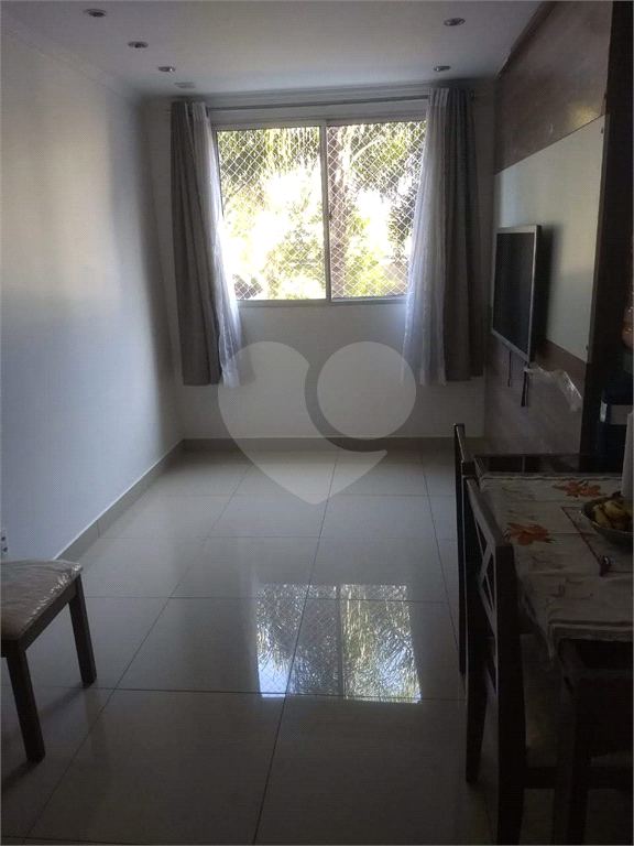 APARTAMENTO PARQUE NOVO MUNDO