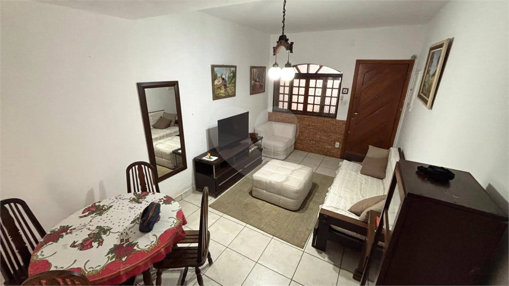 Sobrado 2 Quartos a Venda em Vila Cruzeiro