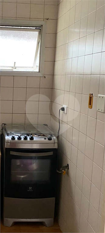 APARTAMENTO em SANTA CECÍLIA