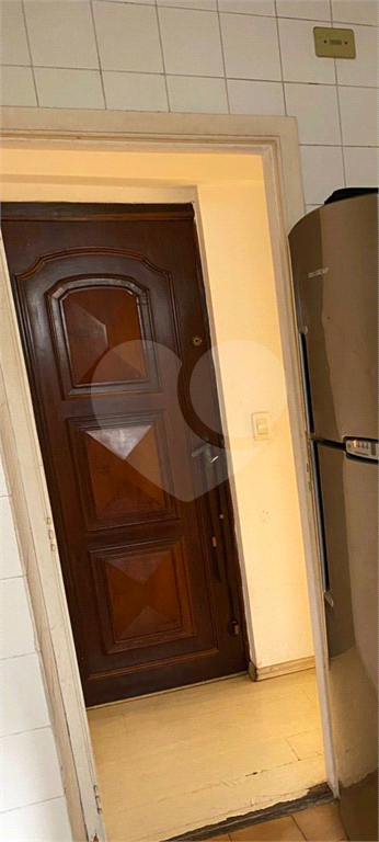 APARTAMENTO em SANTA CECÍLIA