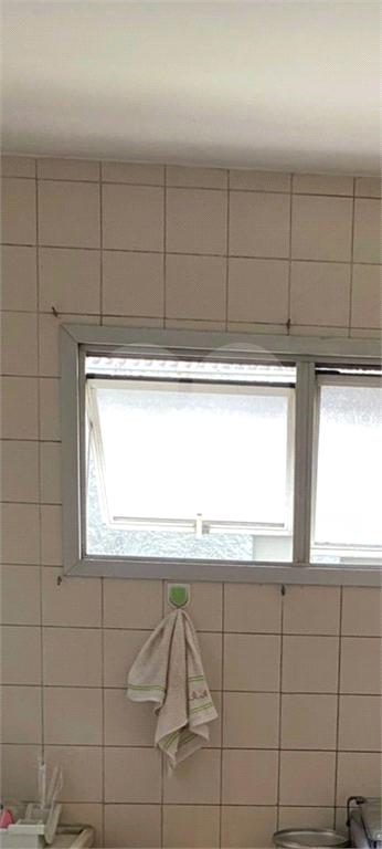 APARTAMENTO em SANTA CECÍLIA