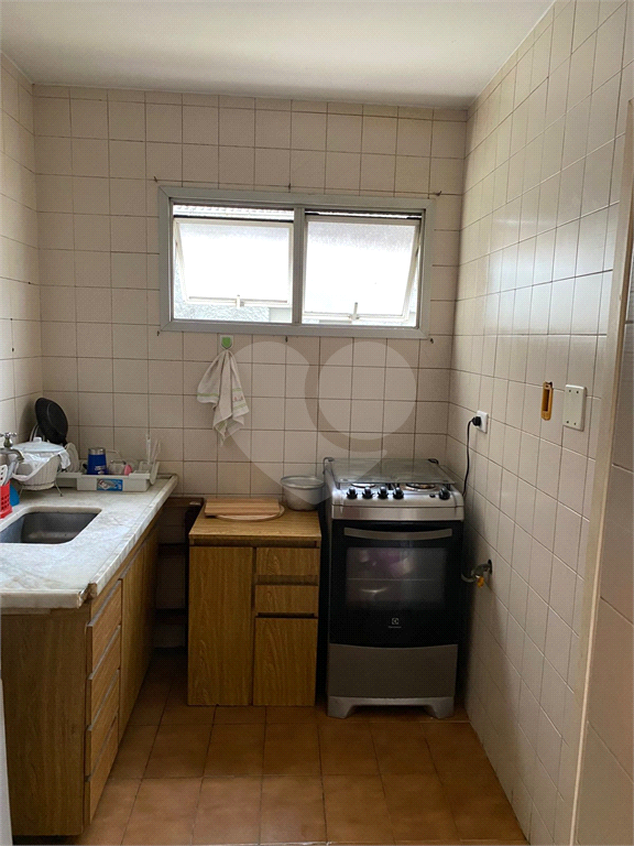APARTAMENTO em SANTA CECÍLIA