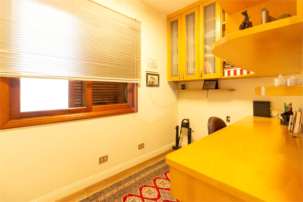 Sobrado Vila Madalena 3 dormitórios, sendo 1 suite e 2 vagas de garagem