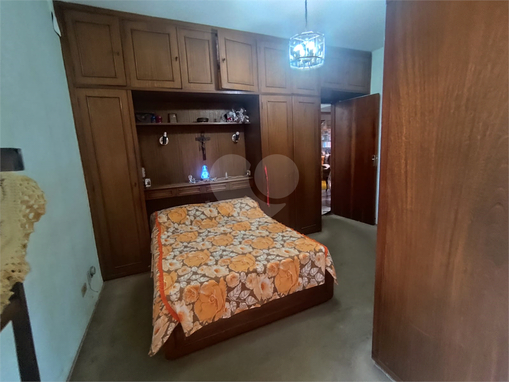 Sobrado com terreno de 500 m², 4 dormitórios, 1 suíte, 4 vagas - Vila Mazzei