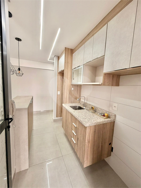 Apartamento varanda grill - Santa Terezinha - 2 suítes e 2 vagas 