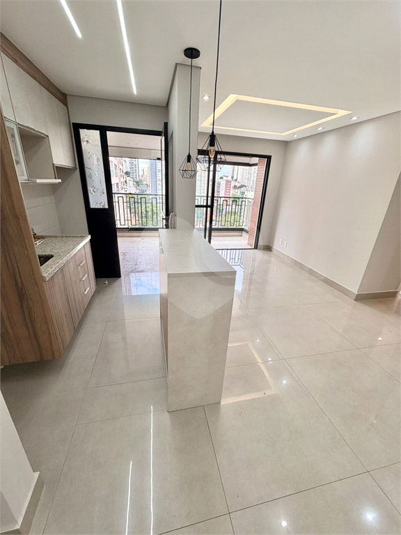 Apartamento varanda grill - Santa Terezinha - 2 suítes e 2 vagas 