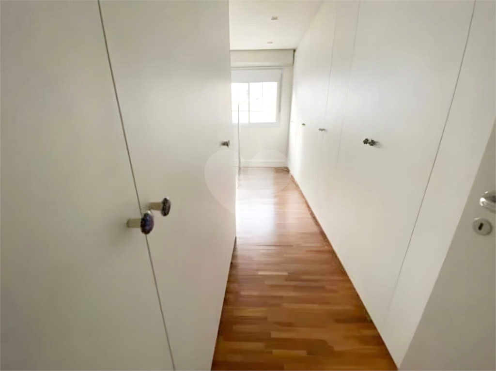 APARTAMENTO COM 2 SUITES NA RUA AFONSO DE FREITAS  MOBILIADO  3 VAGAS  LAZER