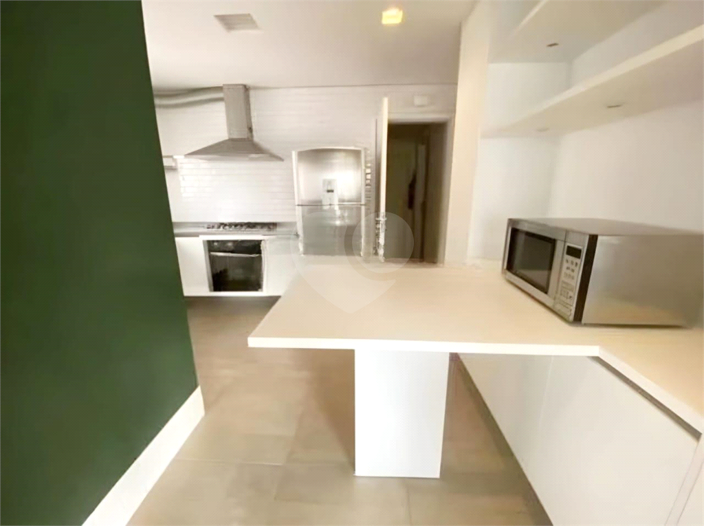 APARTAMENTO COM 2 SUITES NA RUA AFONSO DE FREITAS  MOBILIADO  3 VAGAS  LAZER