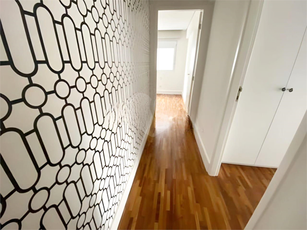 APARTAMENTO COM 2 SUITES NA RUA AFONSO DE FREITAS  MOBILIADO  3 VAGAS  LAZER