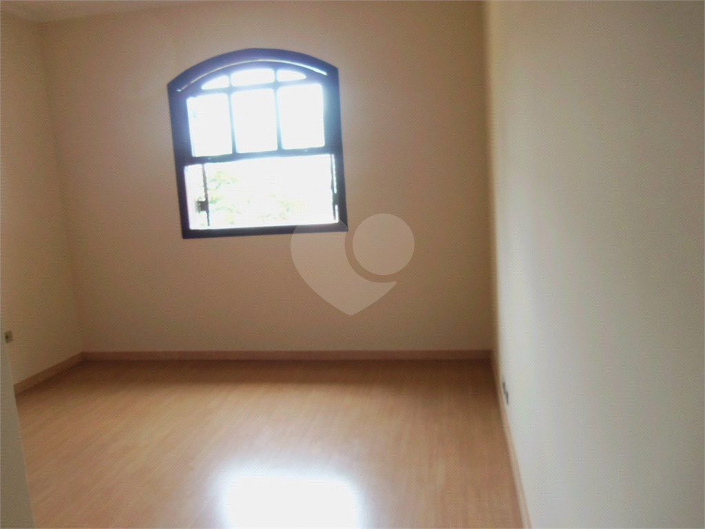 SOBRADO em VILA MADALENA