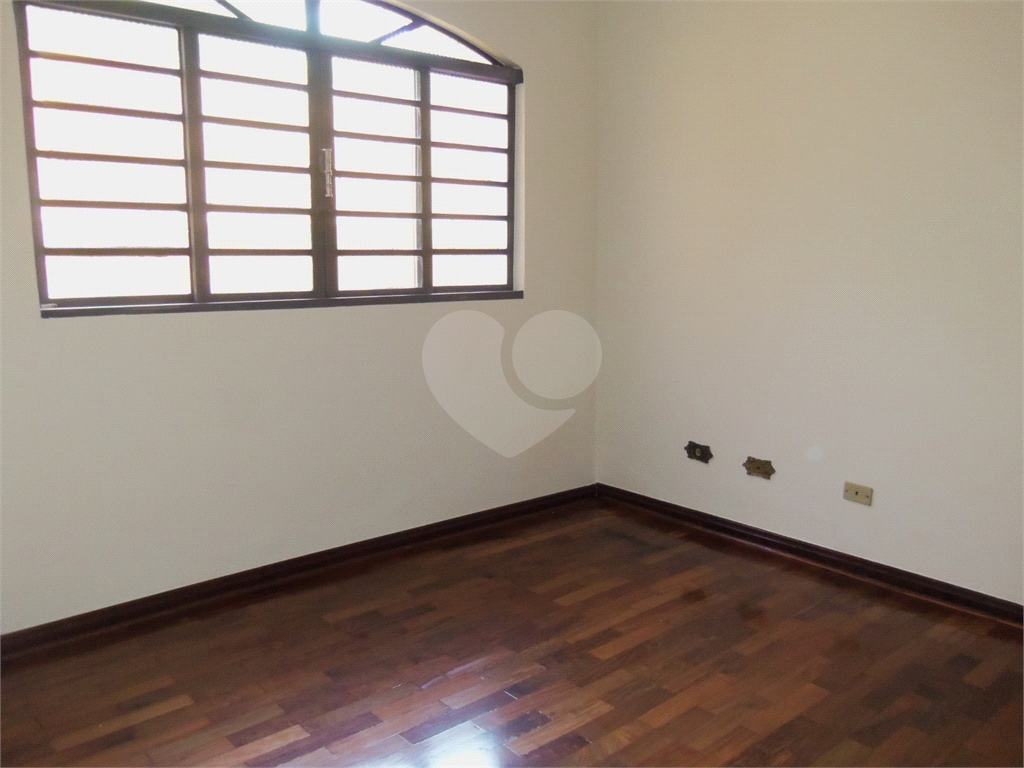 SOBRADO em VILA MADALENA