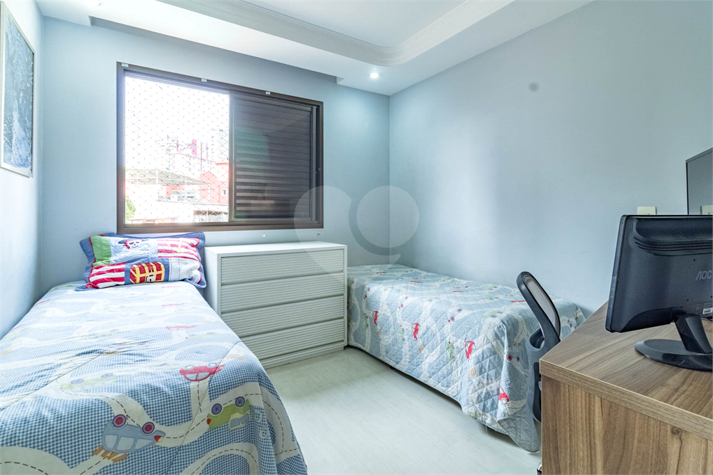 APARTAMENTO em PINHEIROS