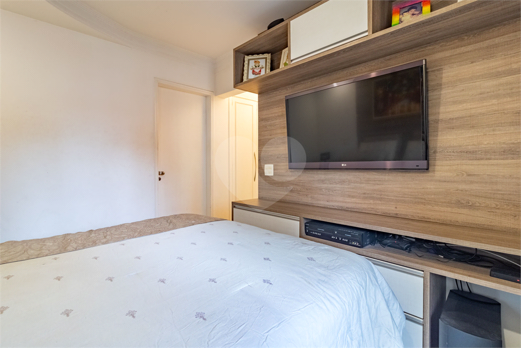 APARTAMENTO em PINHEIROS