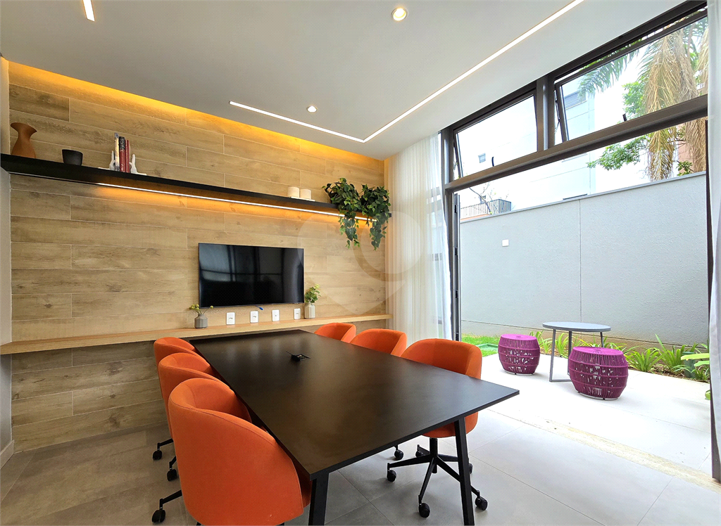 Studio Novo Mobiliado na Vila Madalena ao Lado do Metrô Andar Alto SP