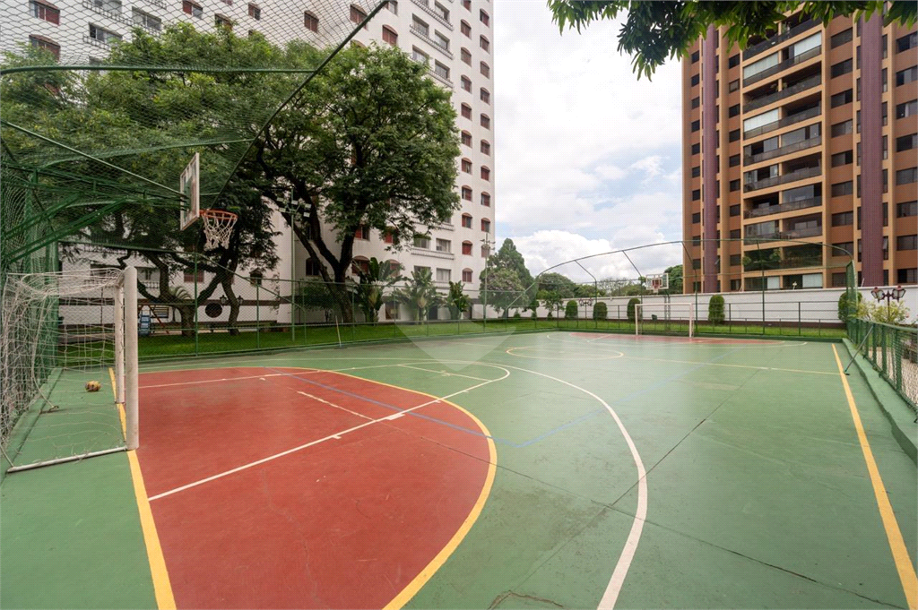 APARTAMENTO em SANTANA