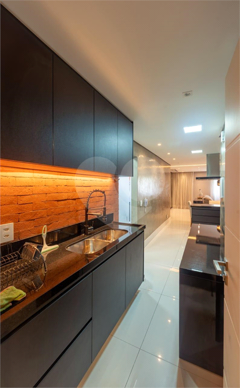 APARTAMENTO em SANTANA