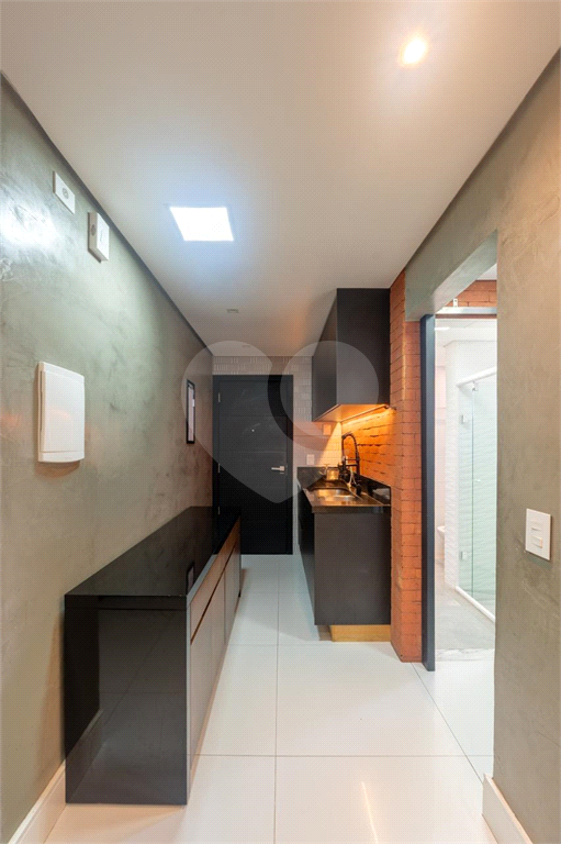 APARTAMENTO em SANTANA