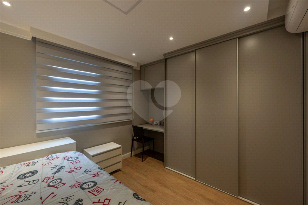 APARTAMENTO em SANTANA