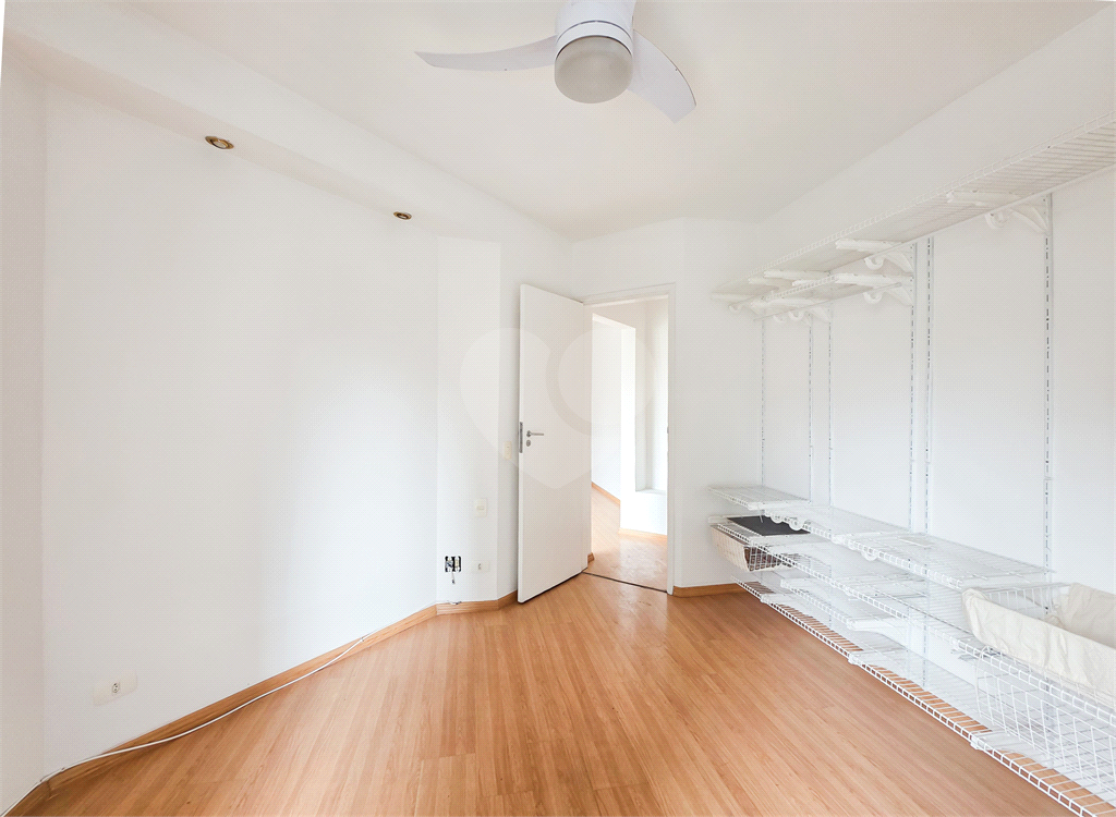 Apartamento - Pinheiros - 1 Quarto - 1 Vaga - Venda / Compra