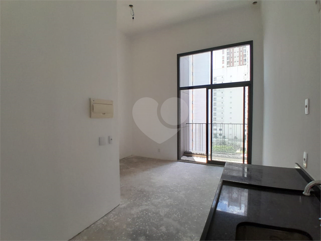 Apartamento com 1 quarto e 38m² à venda em Pinheiros