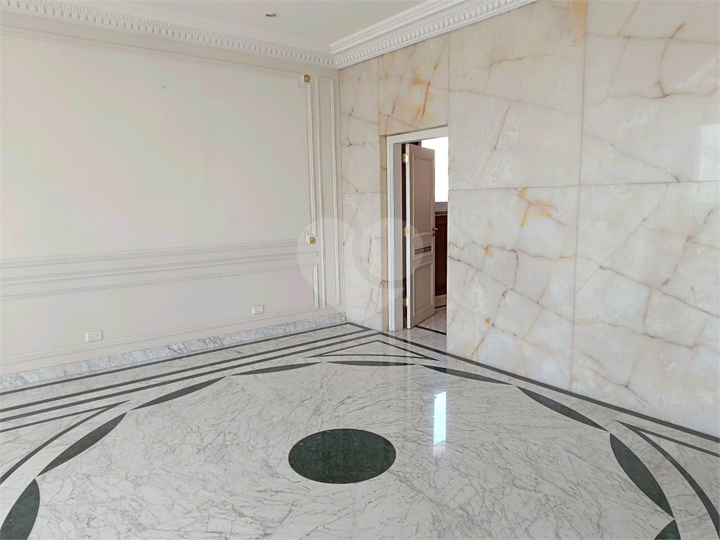 Apartamento em Higienópolis com 4 quartos e 3 vagas